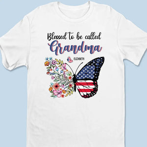 A Mother's Love Is The Greatest Gift - Family Personalized Custom Unisex T-shirt, Hoodie, Sweatshirt - 4th of July, Gift For Mom, Grandma