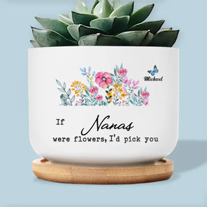 A Garden Of Love Grows In A Granny's Heart - Family Personalized Custom Home Decor Ceramic Plant Pot - Gift For Mom, Grandma