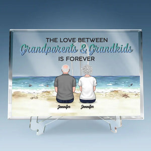 The Love Between Grandparents And Grandkids Knows No Distance - Family Personalized Custom Rectangle Shaped Acrylic Plaque - Gift For Family Members