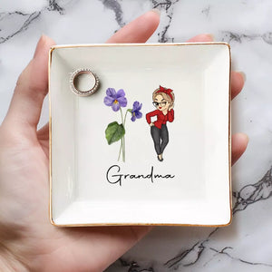 Grandmother Is The Heart Of Our Family - Family Personalized Custom Jewelry Dish - Gift For Mom, Grandma