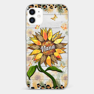 To The Wonderful Woman - Family Personalized Custom Clear Phone Case - Gift For Mom, Grandma