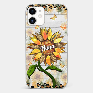 To The Wonderful Woman - Family Personalized Custom Clear Phone Case - Gift For Mom, Grandma