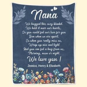 You Can Feel A Hug From Us - Family Personalized Custom Blanket - Gift For Mom, Grandma